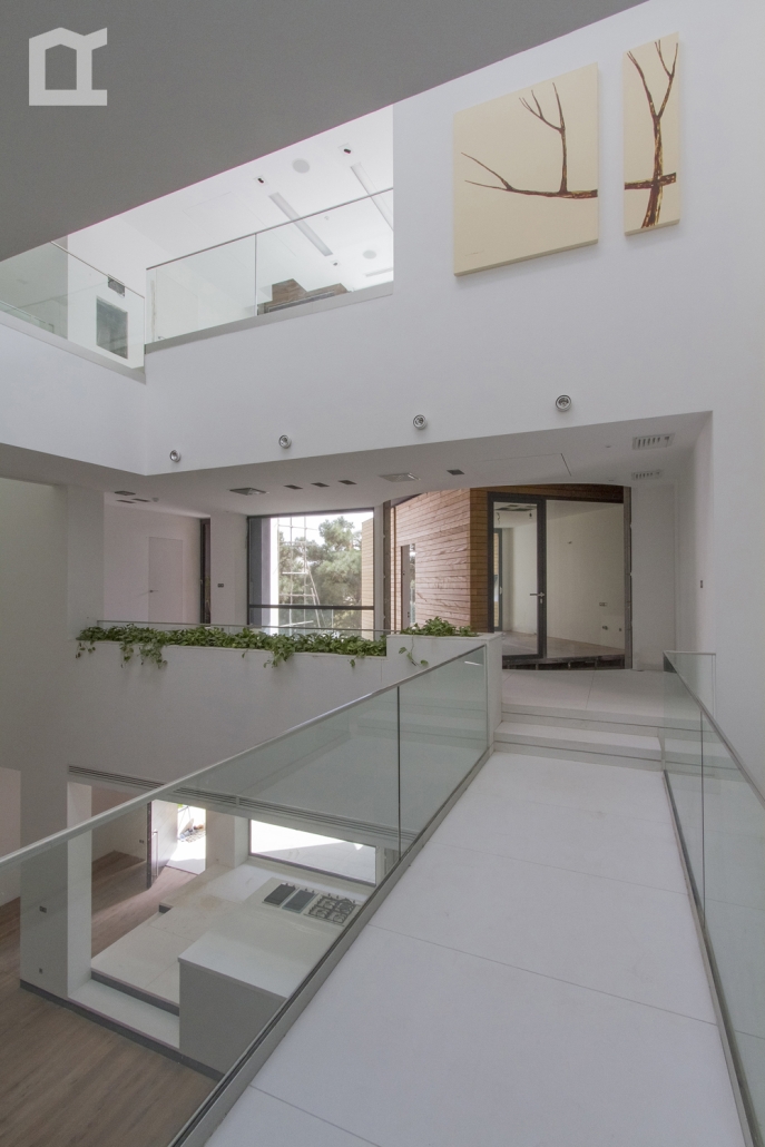 10_Photo by Parham Taghioff گروه ساختمانی ویرا